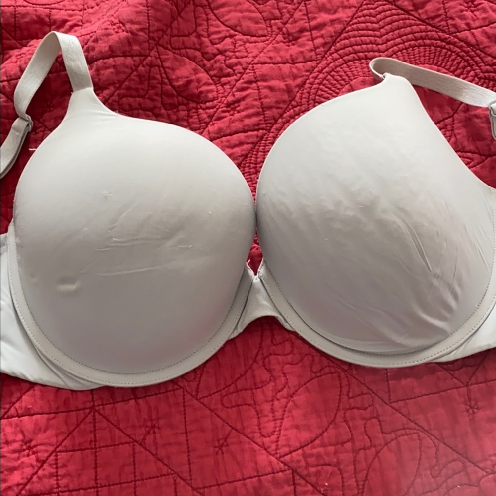 Perfect shape Victoria Secret full coverage